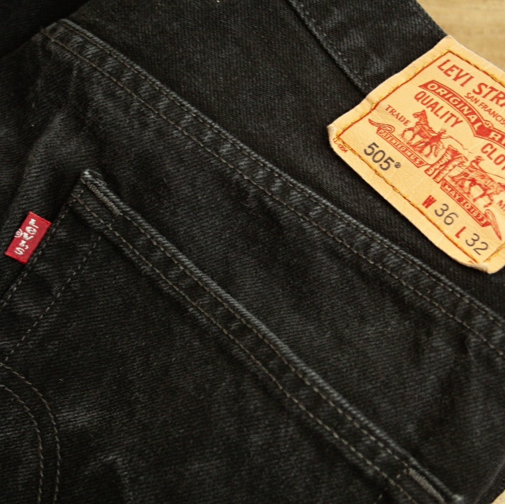 Vintage Levi's 505 Black Jeans 36W 32L